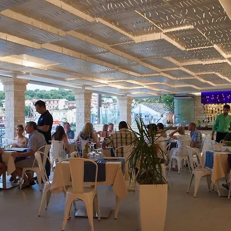 Melina Bay Boutique Szálloda Kasziópi