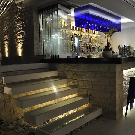 호텔 Melina Bay Boutique 3*